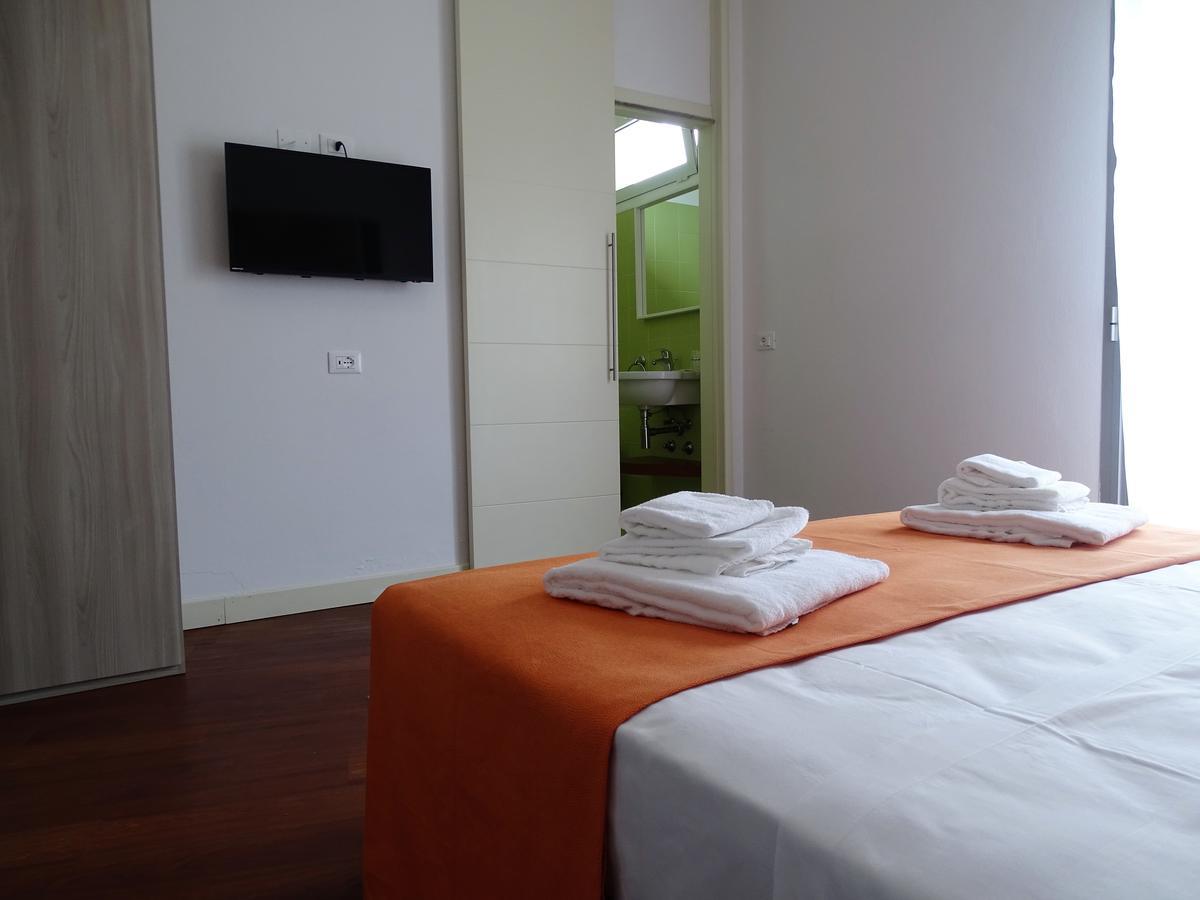 Hotel Al Nuovo Porto Bellaria-Igea Marina Exteriör bild