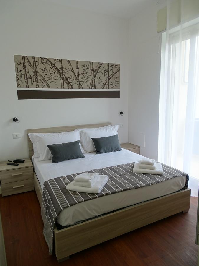 Hotel Al Nuovo Porto Bellaria-Igea Marina Exteriör bild