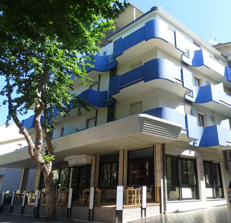 Hotel Al Nuovo Porto Bellaria-Igea Marina Exteriör bild